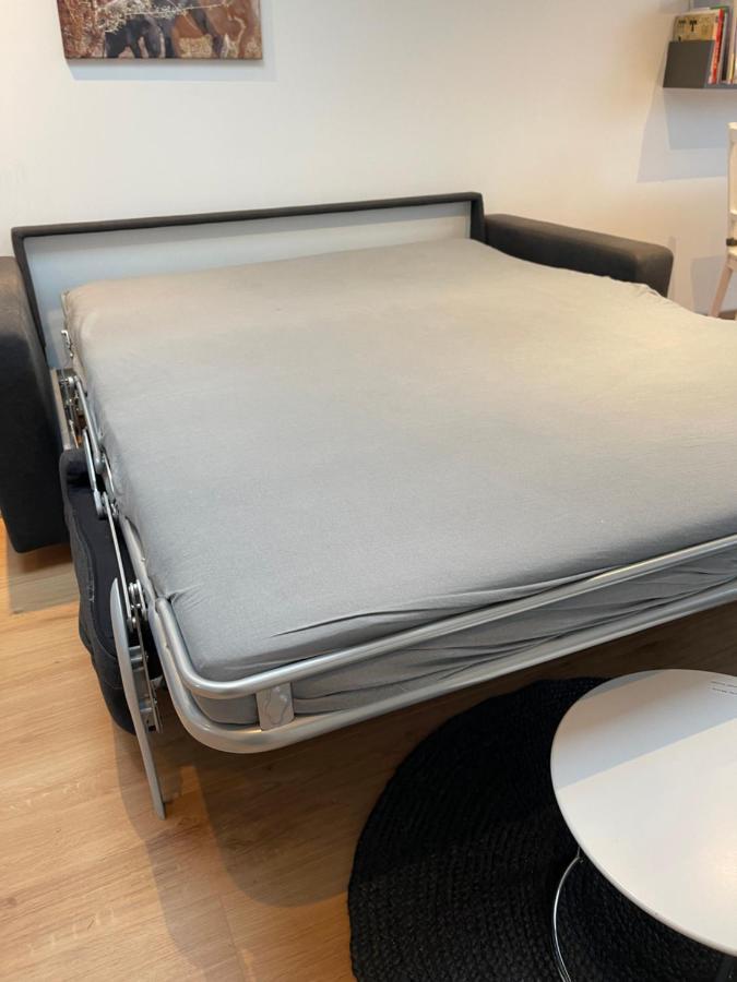 Gemuetliches Und Lichtdurchflutetes Penthouse Mit Sternenhimmelblick, Boxspringbett Und Terrasse - Gute Anbindung An Die Innenstadt Кассель Экстерьер фото